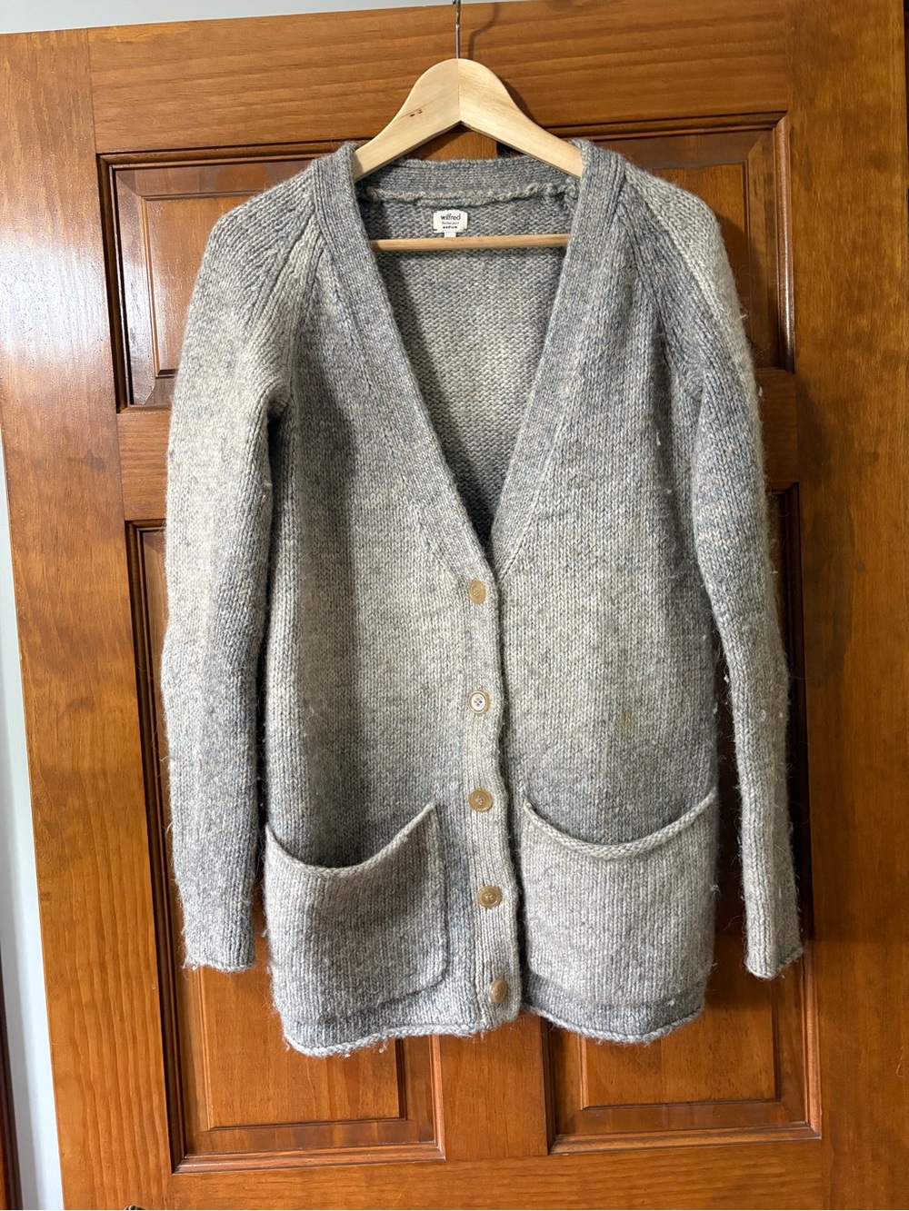 Wilfred Heather Gray V-Neck Button Front Cardigan with Pockets